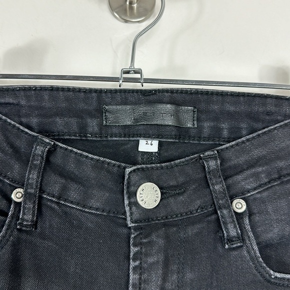 Leith Black High-Rise Crop Flare Raw Hem Jeans 26 - Picture 3 of 9